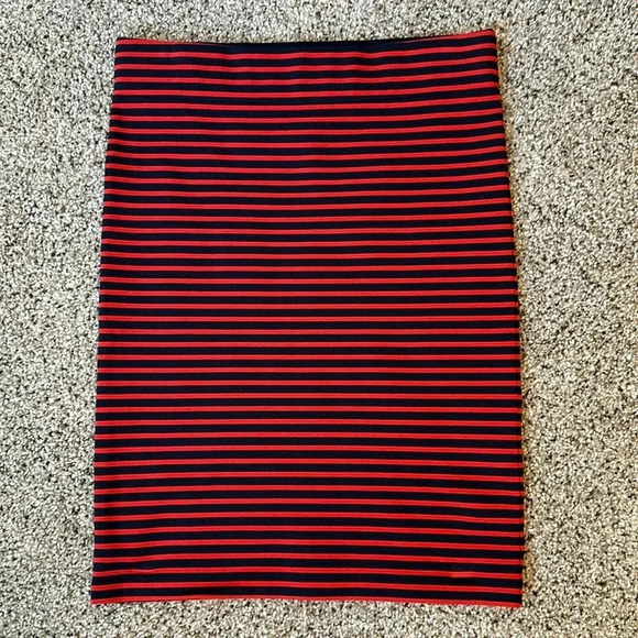 Madewell Dresses & Skirts - Madewell Slim Fit Knit Pencil skirt, Like New, Size small